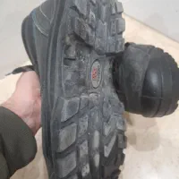 کفش کار پنجه اهنی ساق بلند چرم|کیف، کفش، کمربند|اصفهان, شهرک امام زمان|دیوار