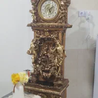 ساعت ایستاده ابشاری