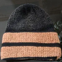 کلاه تک و ست کلاه شال گردن دست بافت.