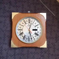 ساعت تمام چوب عتیقه