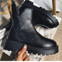 بوت زنانه و کتونی