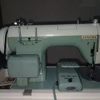چرخ خیاطی ژانومه مدل ۶۷۰ کلکسیونی