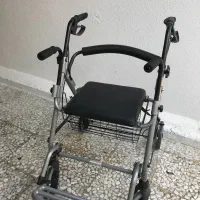 واکر چرخ دار صندلی دار در حد نو|پزشکی|بندر انزلی, آذربایجان|دیوار