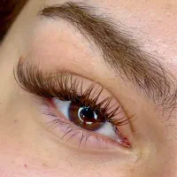 اکستنشن مژه تخصصی در جم