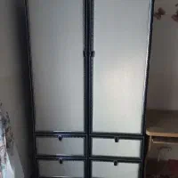 کمد دو تیکه