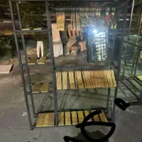 رندوم رخت قفسه رگال چوب لباسی دار|بندرخت و رخت‌آویز|قم, امامزاده ابراهیم|دیوار