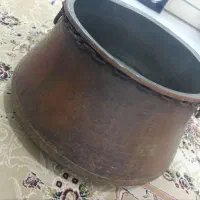 دیگ مسی قدیمی