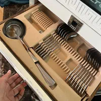 کنسول سرویس قاشق و چنگال|آب‌چکان و نظم‌دهنده ظروف|تهران, نیروی هوایی (پیروزی)|دیوار