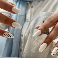 مدل برای کاشت ناخن