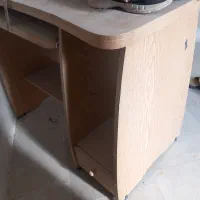 میز کامپیوتر