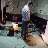 نصب ، قیربانی و فروش ایزوگام با قیمت مناسب