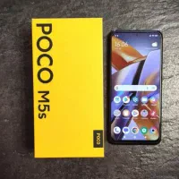 poco m5s