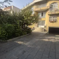 ۱۰۰ متر ۲ خوابه طبقه همکف مخابرات