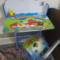 میز تحریر سالم بدون زدگی