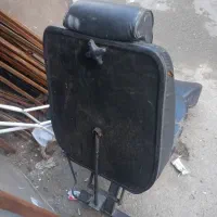 صندلی آرایشگاه|آرایشگاه و سالن‌های زیبایی|مشهد, سرافرازان|دیوار