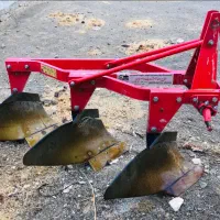 گاو آهن سه خشت دوازده|ماشینآلات صنعتی|فامنین, |دیوار