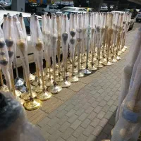 آباژور ایستاده کنار سالنی آویزدار|چراغ خواب و آباژور|تبریز, |دیوار