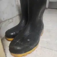 چکمه نوسایزبزرگ۴۴یا۴۵