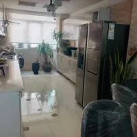 ۷۷ متر/نوساز/پارکینگ و‌ آسانسور