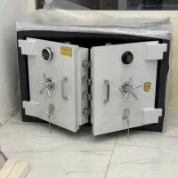 گاوصندوق زیرویترینی امنیت طلایی گاوصندوق آسانسوری