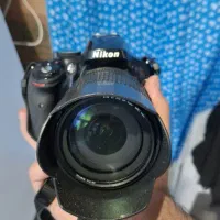 نیکون دی ۵۲۰۰