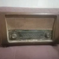رادیو قدیمی|کلکسیون اشیاء عتیقه|خوی, |دیوار
