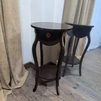 میز دکوری همراه با شمع
