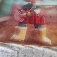 فرش اتاق کودک. وارداتی در حد نو .۴ متری