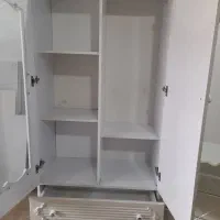 کمدو دراور منبران(درحدنو)|جاکفشی، کمد، دراور|رشت, دروازه لاکان|دیوار