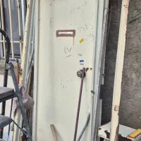 درب حیاط نفر رو