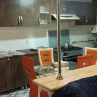 منزل مبله|اجارهٔ کوتاه‌مدت آپارتمان و سوئیت|شیراز, زیباشهر|دیوار