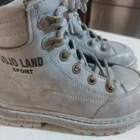 بوت دخترانه سایز ۳۰ در حد نو.|کفش و لباس بچه|تهران, حکیمیه|دیوار