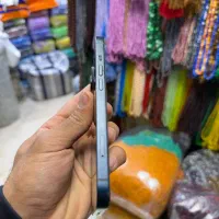 13 normalآیفون نرمال