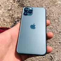 آیفون 11 pro تمیز