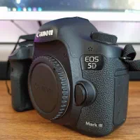 دوربین کنون 5D Mark iii با لنز 24.105