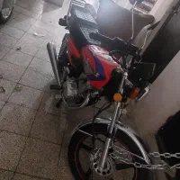 موتورسیکلت پرواز دویست