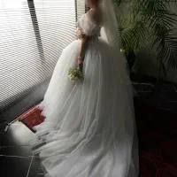 لباس عروس دست دوخت