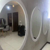 فروش اینه و صندلی ارایشگاه