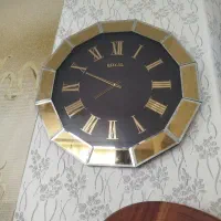 ساعت دیواری