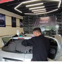 نصب شیشه دودی ضمانتی شهر ری