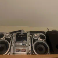 سیستم صوتی و تصوسری خانگی