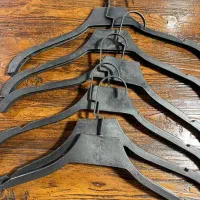 چوب لباسی و مانکن  مناسب بوتیک