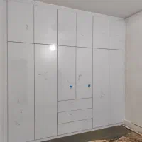 کابینت سفارشی و پیش ساخته