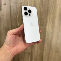 ایفون 16 pro مشابه آکبند