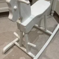 راکر اسب چوبی (گهواره ای)