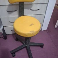 صندلی چرخدار وچرخون