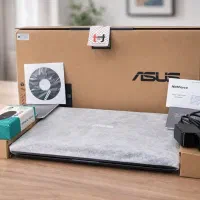 لپ‌تاپ آکبندِ واقعی بخر، اما پولِ دست‌دوم بده