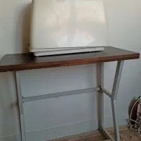 میز چرخ خیاطی