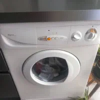 ماشین لباس شویی سالم و تمیز بدون خط و خش|ماشین لباسشویی و خشککن لباس|ری, دیلمان|دیوار