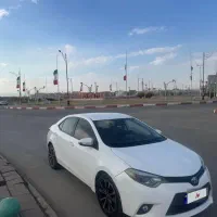 تویوتا کرولا ۲۰۱۷